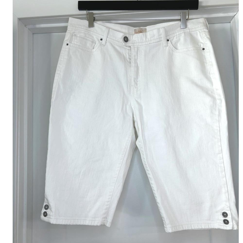 Levis 515 Skimmer White Denim Shorts Womens 16 Mid Rise Flap Pocket Capris